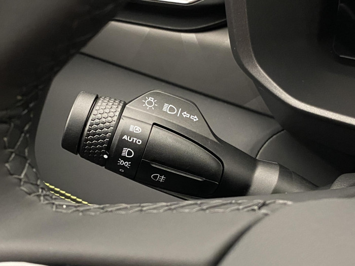 Lynk & Co 01 01 MORE PHEV DEMO