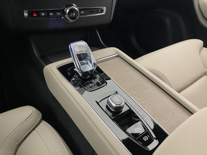 Volvo XC90 B5 AWD AUT BRIGHT PLUS 7míst