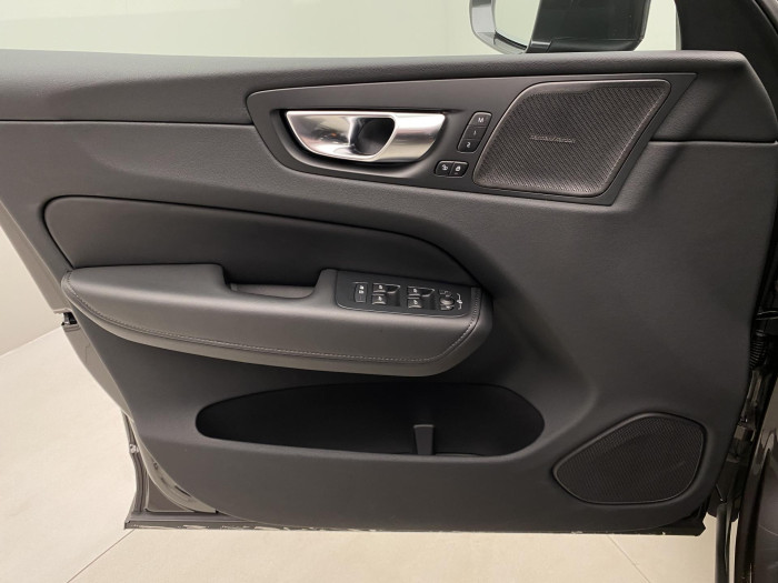 Volvo XC60 B5 AWD CORE AUT