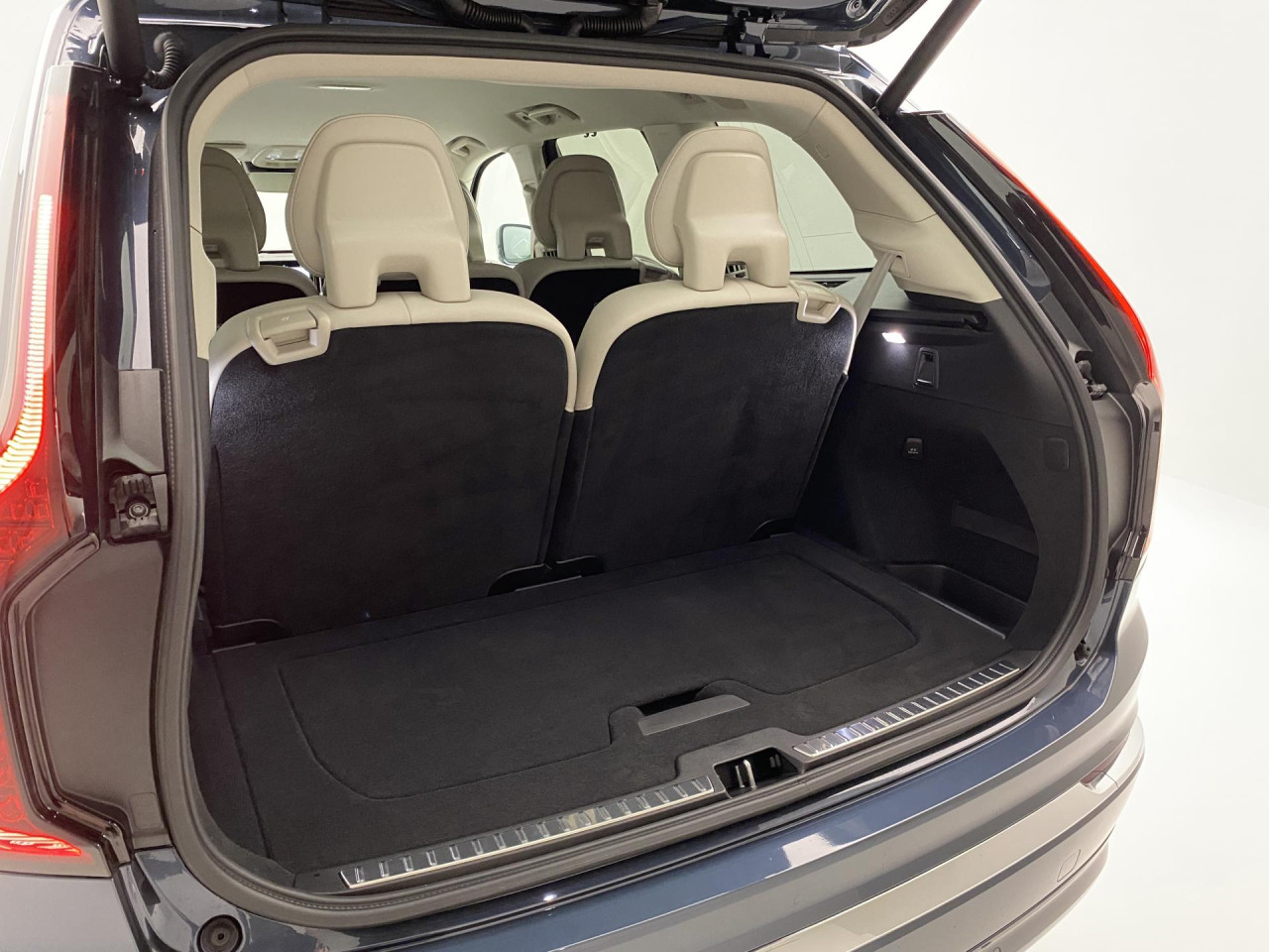 Volvo XC90 T8 AWD RECHARGE BRIGHT PLUS 7m