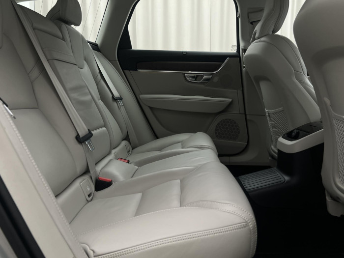 Volvo V90 T6 AWD RECHARGE INSCRIPTION CZ