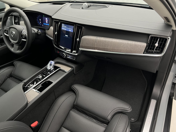 Volvo V90 CC B4 AWD ULTIMATE BRIGHT AUT 2.0 CC CC
