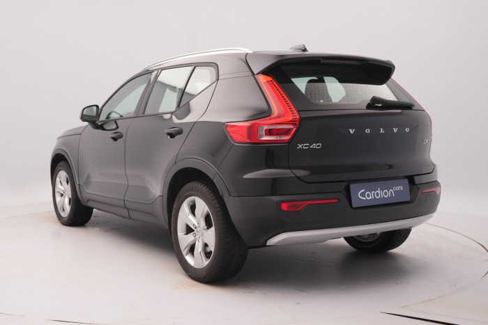 Volvo XC40 D4 AWD MOMENTUM AUT 2.0 d Momentum