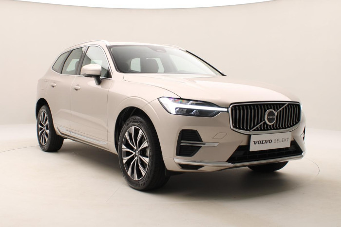 Volvo XC60 B4 AWD PLUS AUT REZERVACE