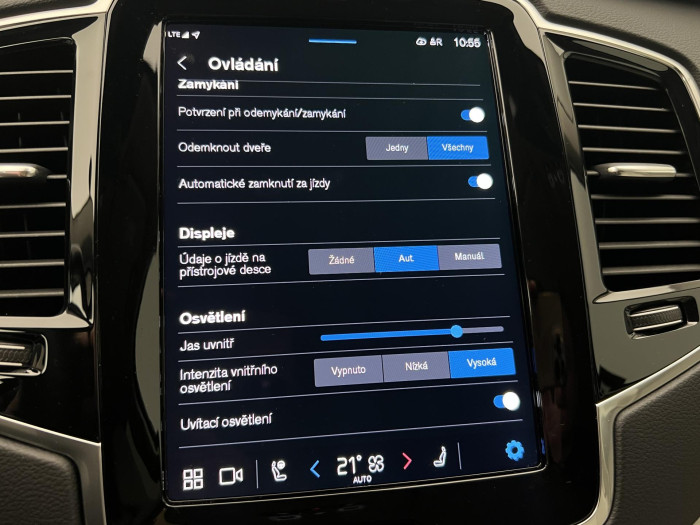 Volvo XC90 B6 AWD PLUS BRIGHT 7MÍST CZ