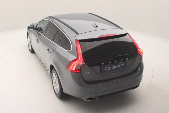 Volvo V60 D4 MOMENTUM AUT CZ 2.0 d Momentum