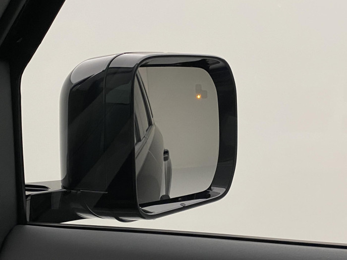 Land Rover Defender 110 D250X-DYNAMIC SE REZERVACE 3.0 d Dynamic SE