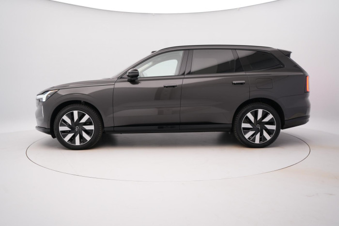 Volvo EX90 PURE ELECTRIC TWIN ULTRA 7míst