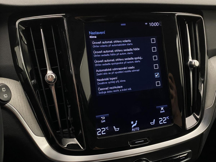 Volvo V60 CC B4 AWD ADVANCED REZERVACE 2.0 CC CC