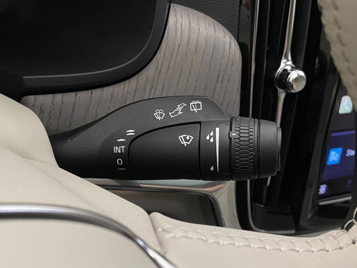 Volvo V90 CC B4 AWD ULTIMATE CZ 1.maj 2.0 CC CC