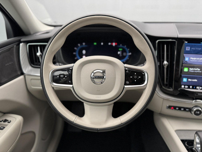 Volvo XC60 T6 AWD RECHARGE PLUS BRIGHT CZ