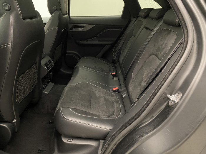 Jaguar F-Pace 30d S AWD AUT CZ REZERVACE 3.0 d