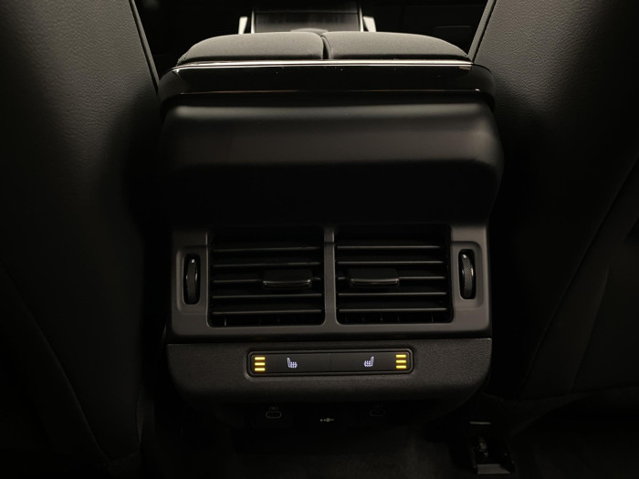 Land Rover Range Rover Evoque P270e DYNAMIC SE AWD AUT 1.5 Dynamic SE