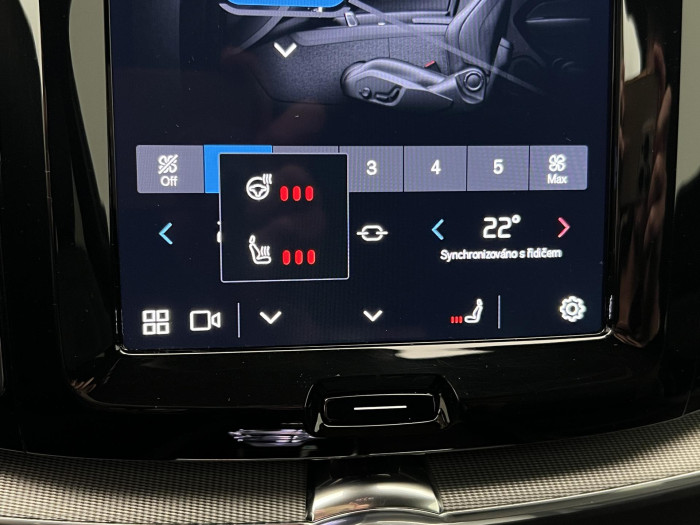 Volvo XC60 T6 AWD RECHARGE PLUS DARK AUT