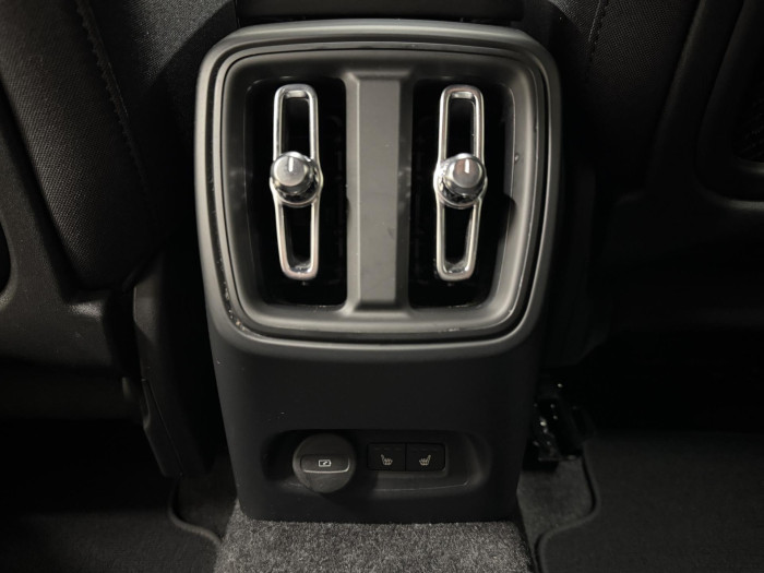 Volvo XC40 RECHARGE SINGLE PLUS 1.maj.