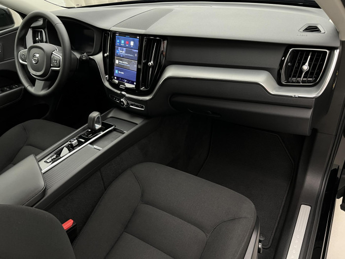 Volvo XC60 B4 MOMENTUM PRO AUT 1.maj. 2.0 Momentum