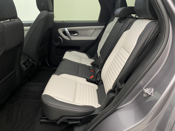 Land Rover Discovery Sport D200 DYNAMIC HSE AWD REZERVACE 2.0 d Dynamic