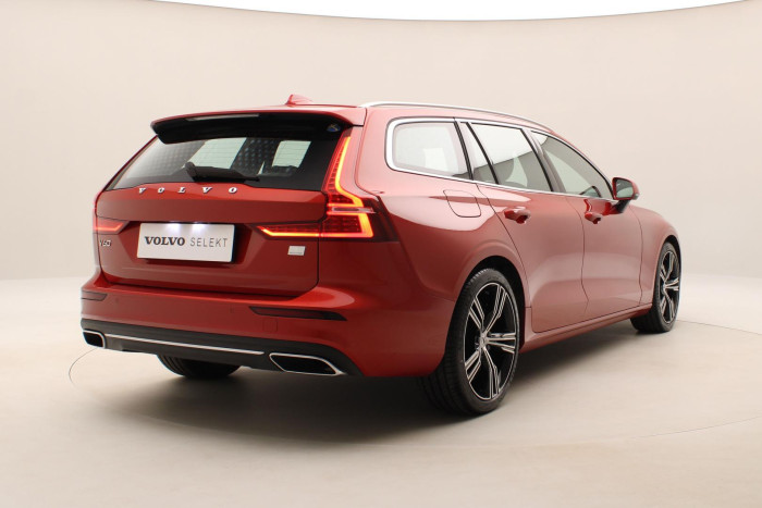 Volvo V60 T8 AWD INSCRIPTION AUT 1.maj