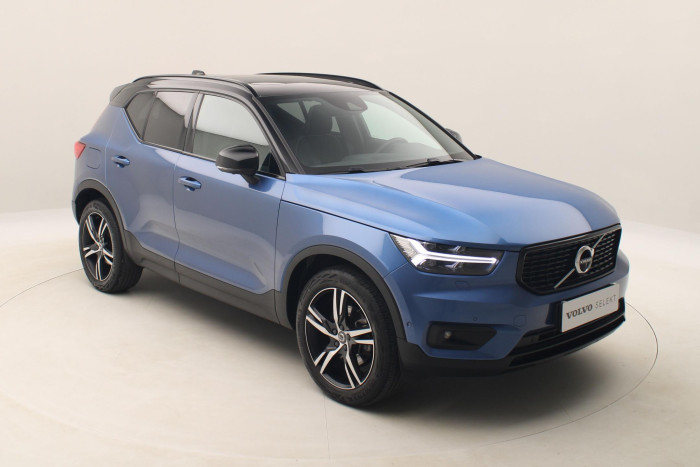Volvo XC40 B4 AWD R-DESIGN AUT 1.maj