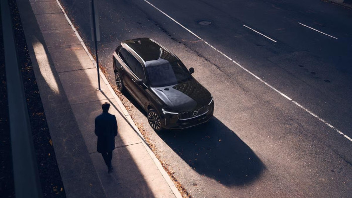Volvo XC90 T8 AWD RECHARGE BRIGHT PLUS 7m