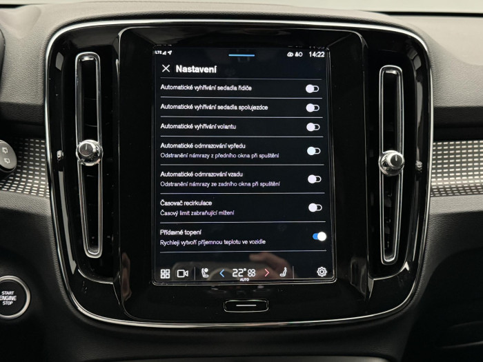 Volvo XC40 B3 ULTIMATE AUT