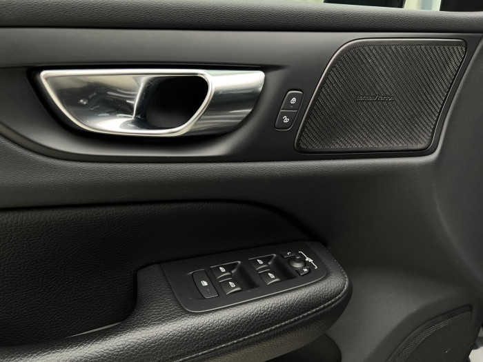 Volvo V60 B4 MOMENTUM PRO AUT 1.maj. 2.0 Momentum