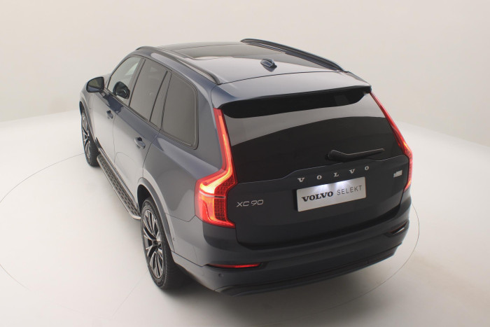 Volvo XC90 T8 AWD ULTIMATE DARK RECHARGE