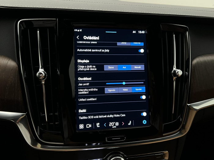 Volvo V90 T6 AWD RECHARGE PLUS DARK AUT