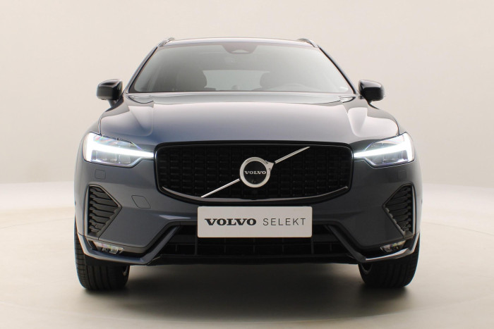 Volvo XC60 B5 AWD ULTIMATE DARK AUT 1.maj