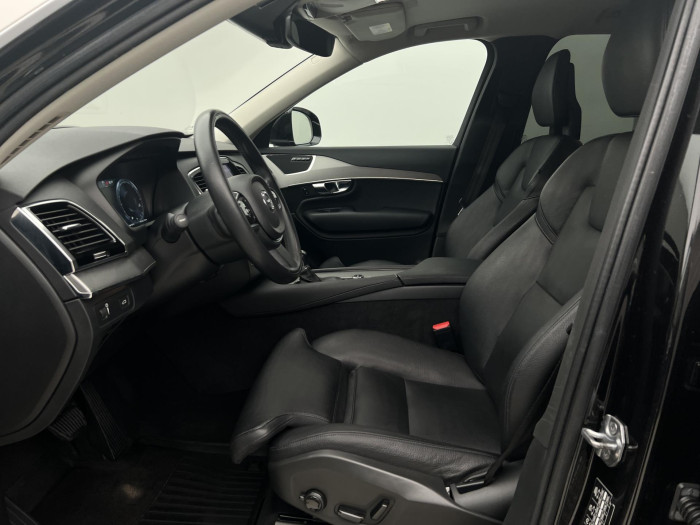 Volvo XC90 D5 AWD INSCRIPTION 7MÍSTNÁ AUT 2.0 d