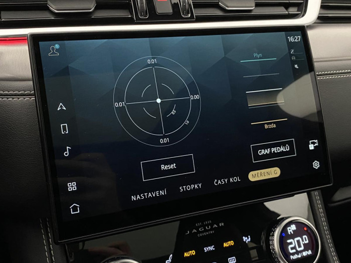 Jaguar F-Pace P400e R-DYNAMIC SE REZERVACE 2.0 Dynamic SE