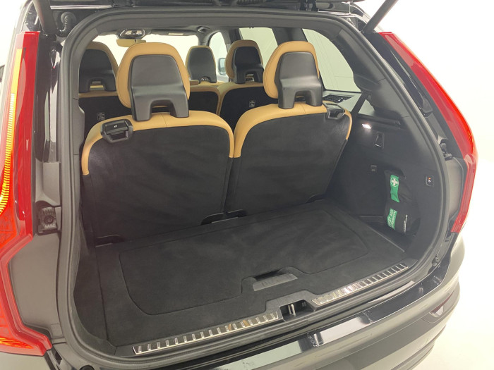 Volvo XC90 T8 AWD RECHARGE DARK PLUS 7m