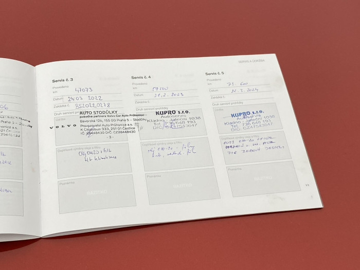 Volvo XC40 T4 AWD R-DESIGN AUT