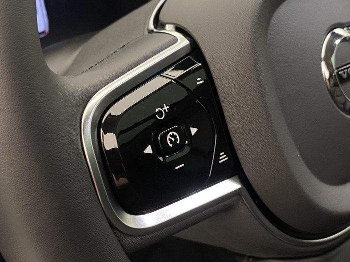 Volvo XC90 B6 AWD ULTIMATE DARK POLESTAR