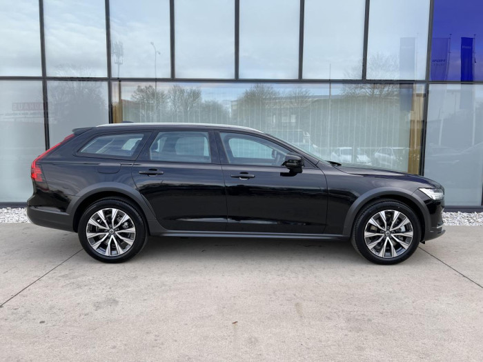 Volvo V90 CROSS COUNTRY B4 AWD PLUS Aut 2.0 Plus