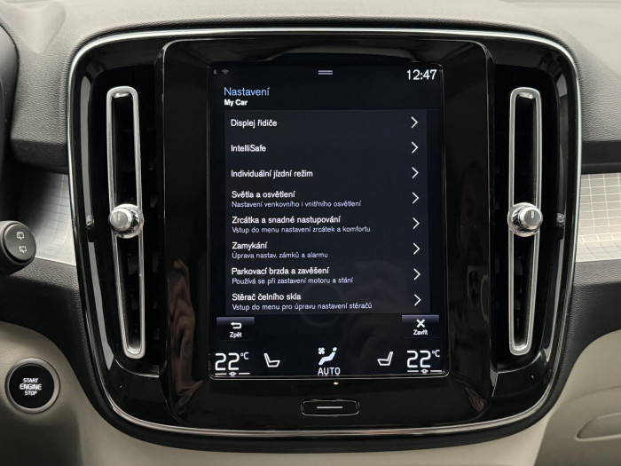 Volvo XC40 T3 MOMENTUM PANORAMA 1.5 Panorama Momentum