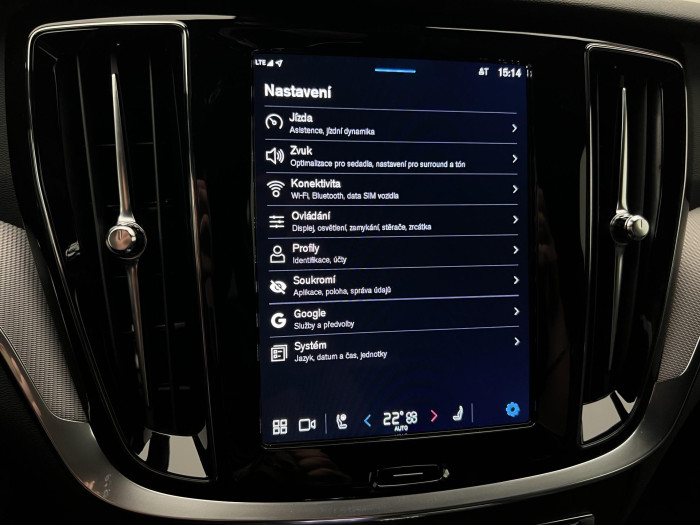 Volvo V60 T6 AWD AUT RECHARGE DARK PLUS