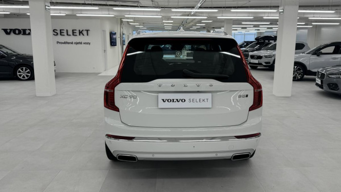 Volvo XC90 B5 AWD INSCRIPTION REZERVACE