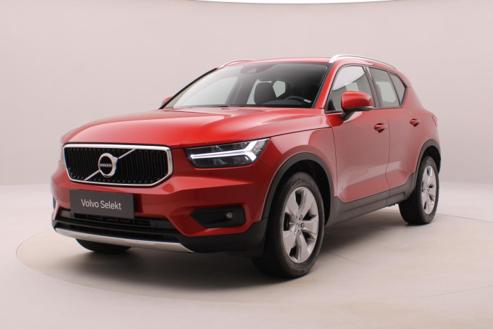 Volvo XC40 T4 MOMENTUM AUT CZ 2.0 Momentum