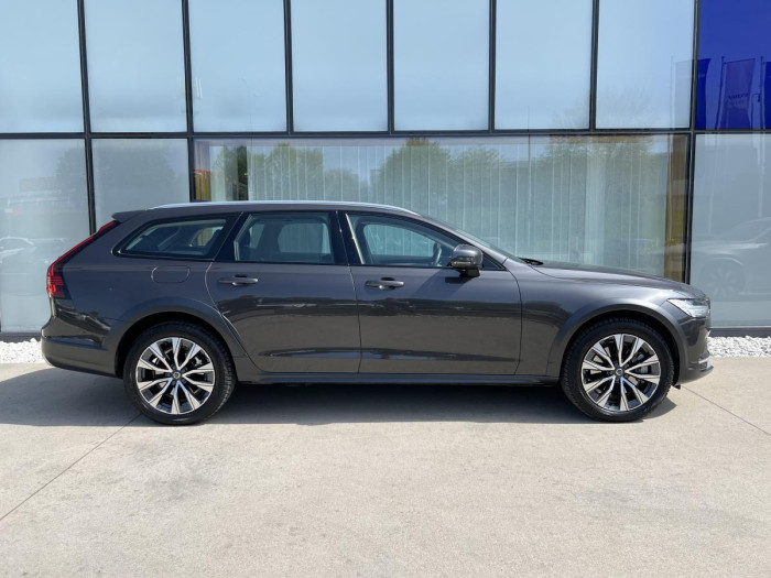 Volvo V90 B4 AWD AUT CROSS COUNTRY PLUS