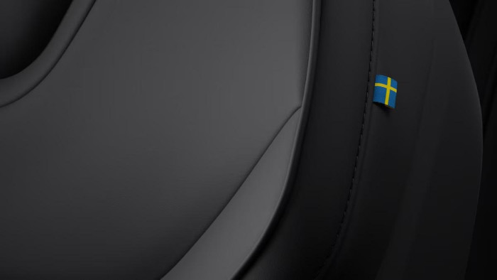 Volvo ES90 PURE ELECTRIC CORE