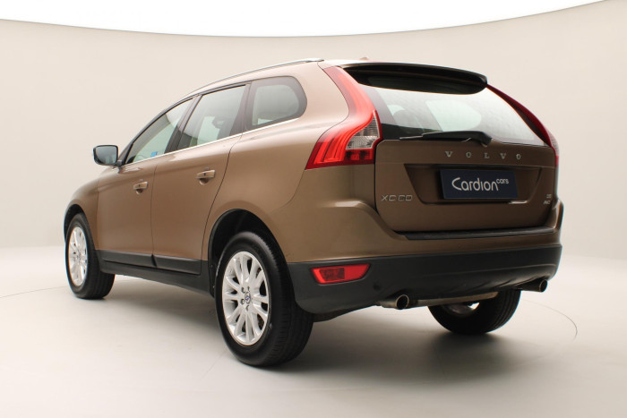 Volvo XC60 D5 AWD SUMMUM CZ 2.4 d Summum