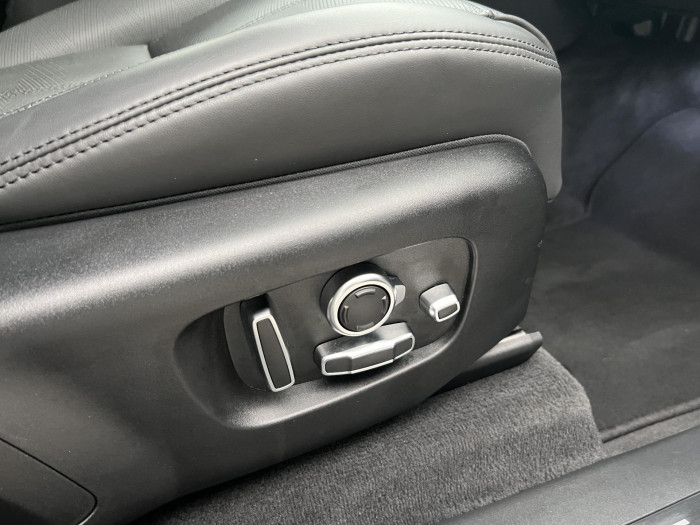 Land Rover Range Rover Velar D300 DYNAMIC HSE AWD Aut 3.0 d Dynamic