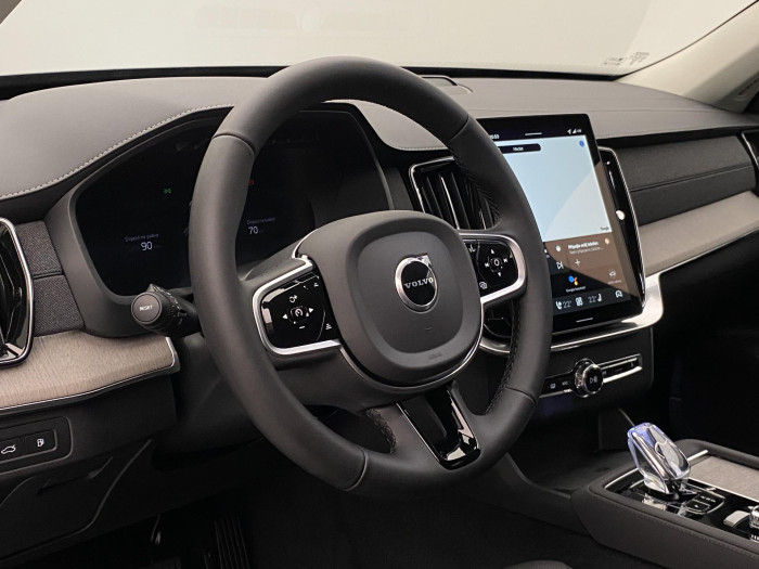Volvo XC90 T8 AWD RECHARGE DARK PLUS 7m