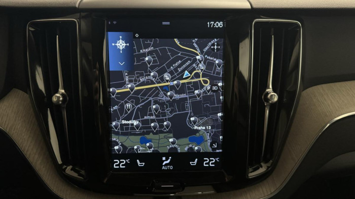 Volvo XC60 T5 AWD INSCRIPTION REZERVACE
