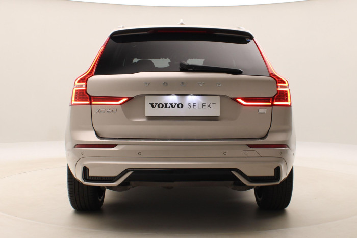 Volvo XC60 T6 AWD PLUS RECHARGE AUT 1.maj