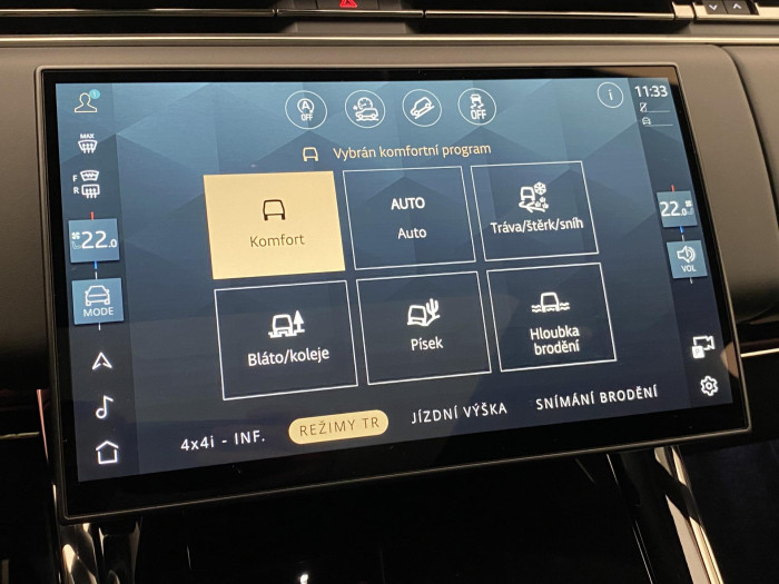 Land Rover Range Rover Sport D250 DYNAMIC SE AWD REZERVACE 3.0 d Dynamic SE