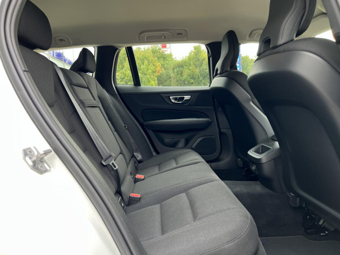 Volvo V60 D4 AWD MOMENTUM Aut 1.maj. 2.0 d Momentum