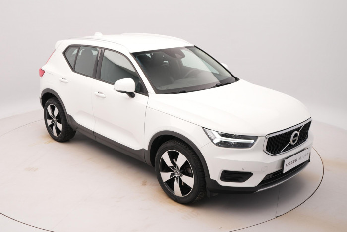 Volvo XC40 T4 AWD MOMENTUM 2.0 Momentum