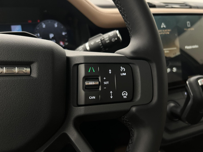 Land Rover Defender 110 D350 X-DYNAMIC HSE AWD Aut 3.0 d Dynamic